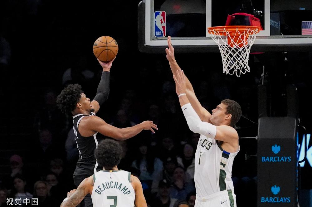 隊科莫的邀 隊科莫的邀