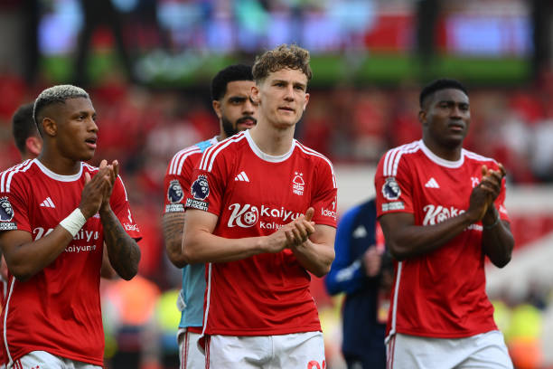 取得辉煌成 取得辉煌成