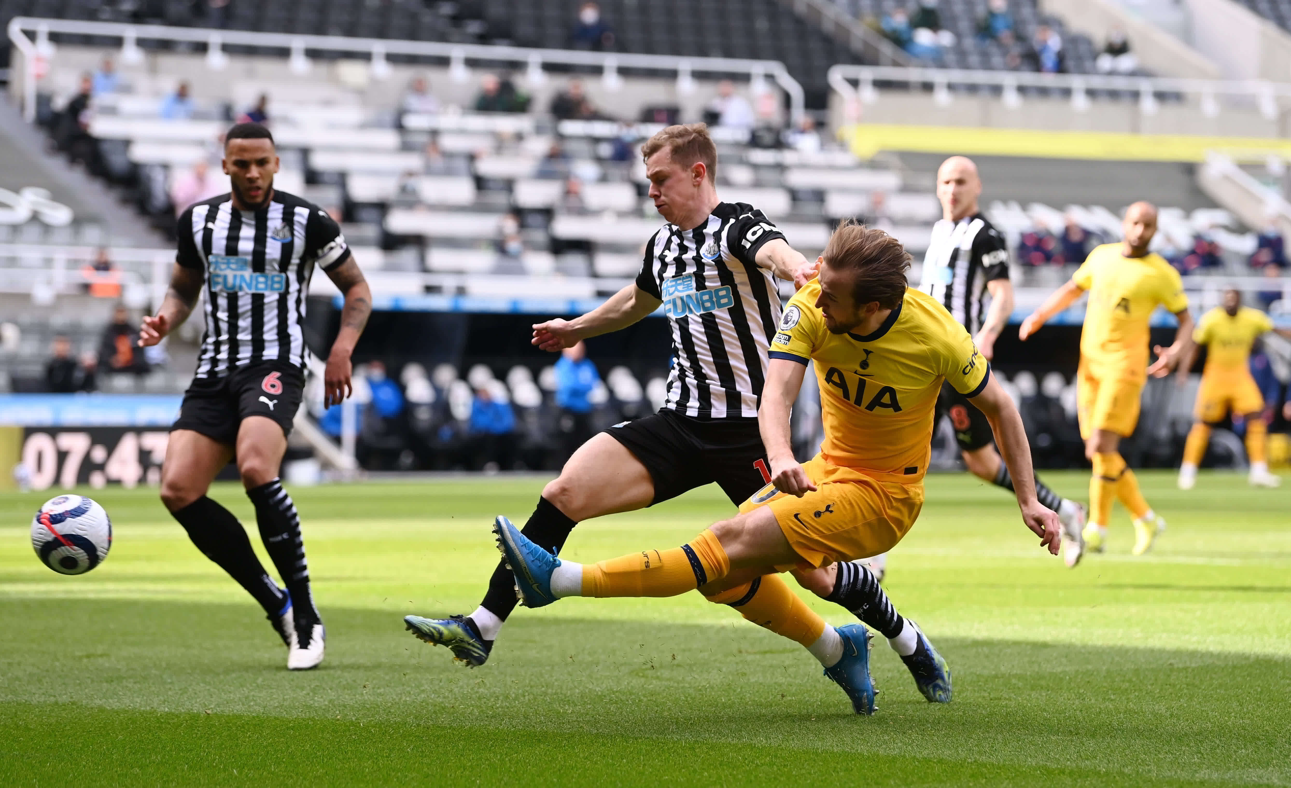 他曾在執教 他曾在執教